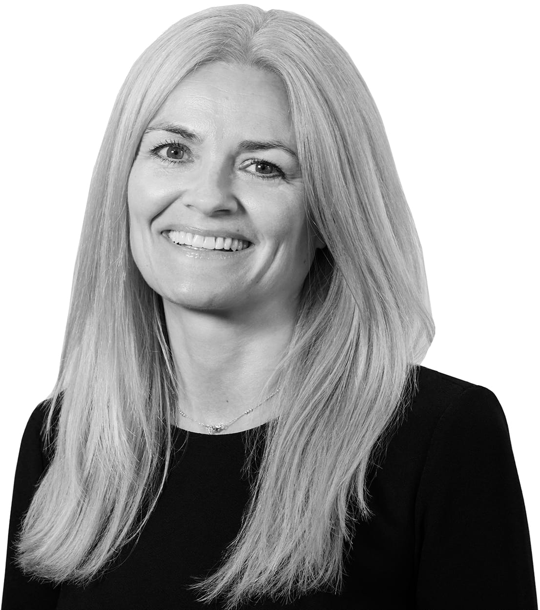 Portrait of Dr Kirsty MacLennan